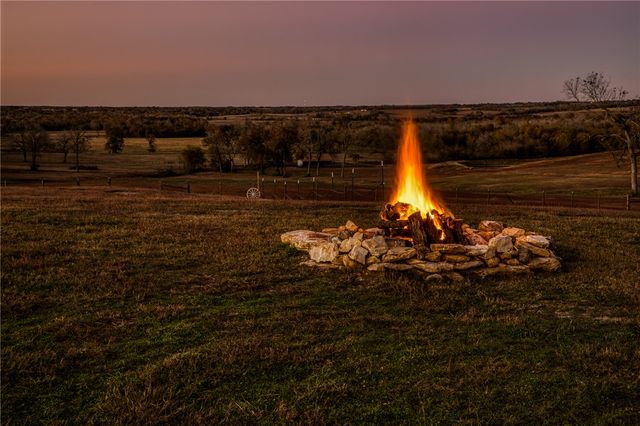 2945 Fm 3090 Road, Navasota, TX 77868