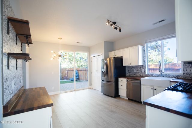 2593 Bentley Drive, Reno, NV 89523