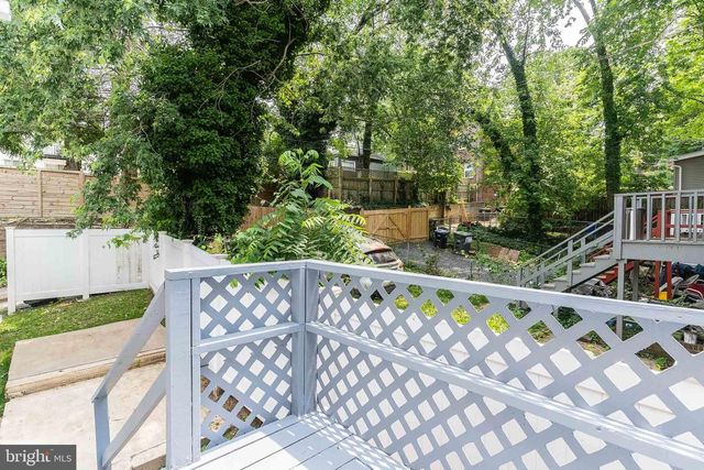 1960 FENDALL STREET, Washington, DC 20020