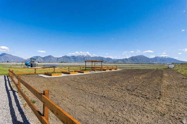 7498 S 4600 W, Benjamin, UT 84660