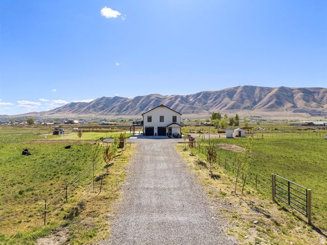 7498 S 4600 W, Benjamin, UT 84660