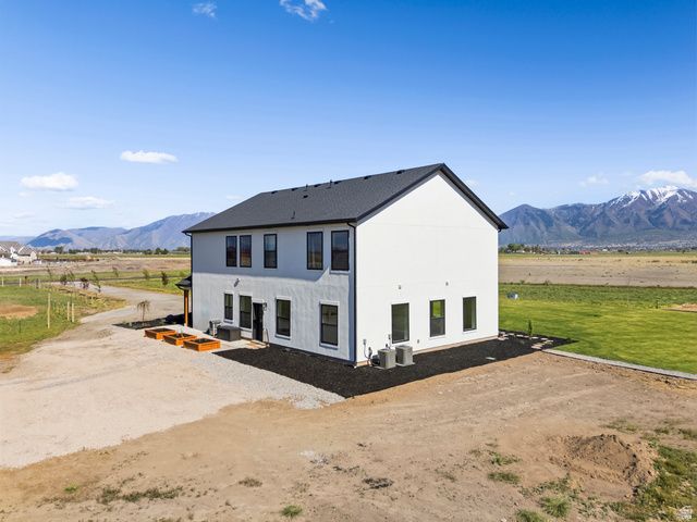 7498 S 4600 W, Benjamin, UT 84660