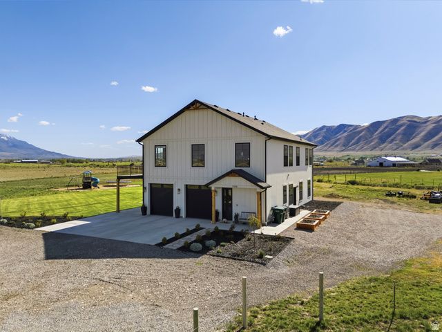 7498 S 4600 W, Benjamin, UT 84660