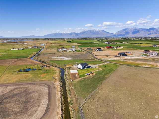 7498 S 4600 W, Benjamin, UT 84660