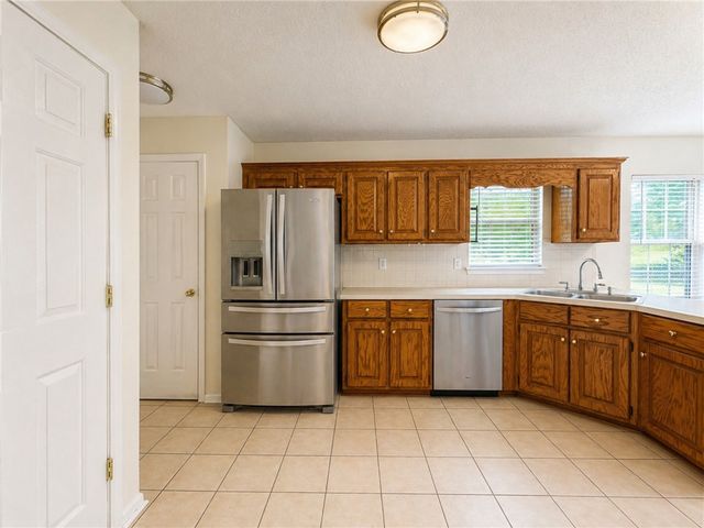 210 Springside Circle, Anderson, SC 29625