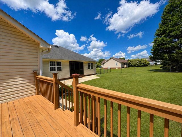 210 Springside Circle, Anderson, SC 29625