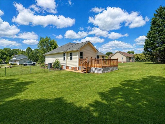 210 Springside Circle, Anderson, SC 29625