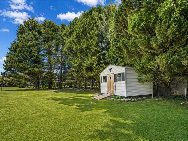 210 Springside Circle, Anderson, SC 29625