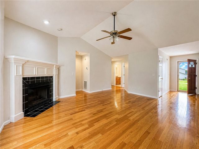 210 Springside Circle, Anderson, SC 29625