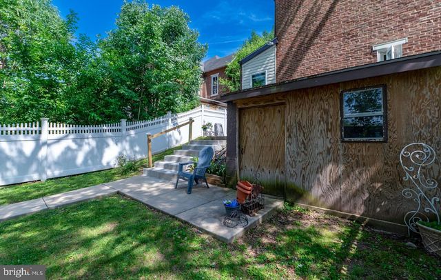 723 N CHARLOTTE ST, Pottstown, PA 19464