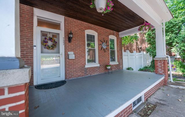 723 N CHARLOTTE ST, Pottstown, PA 19464