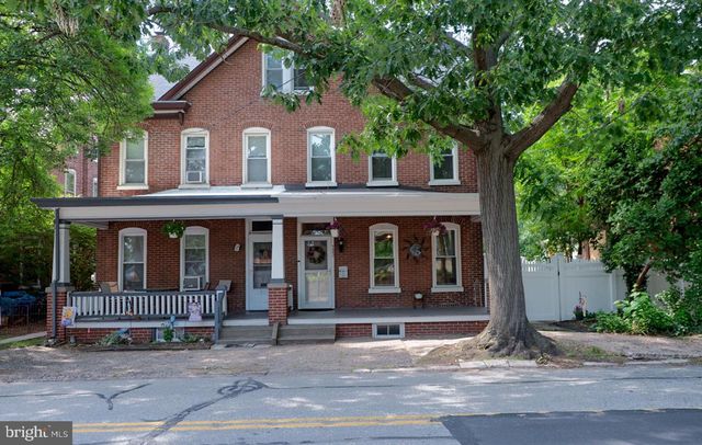 723 N CHARLOTTE ST, Pottstown, PA 19464