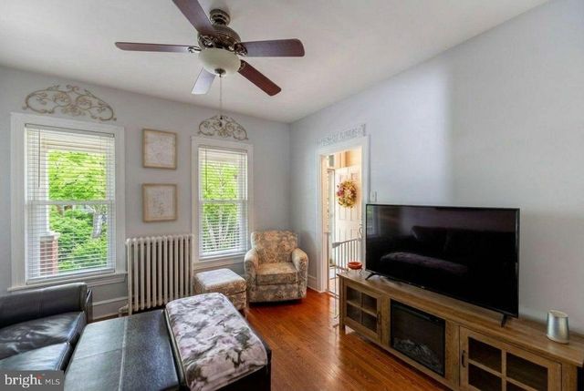 723 N CHARLOTTE ST, Pottstown, PA 19464