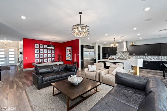 526 La Nain Lane, Henderson, NV 89012