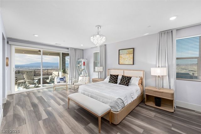 526 La Nain Lane, Henderson, NV 89012