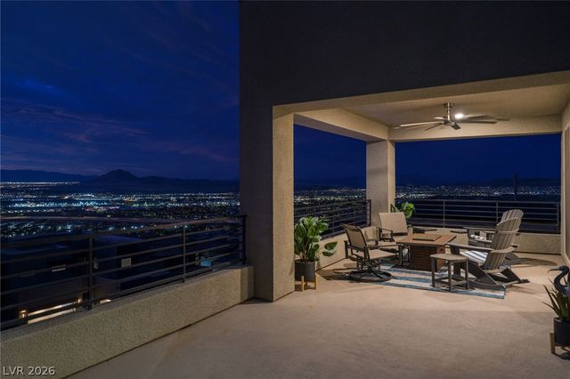 526 La Nain Lane, Henderson, NV 89012