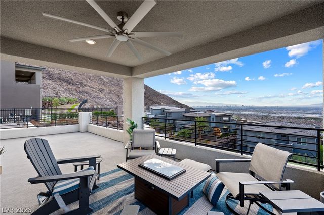 526 La Nain Lane, Henderson, NV 89012