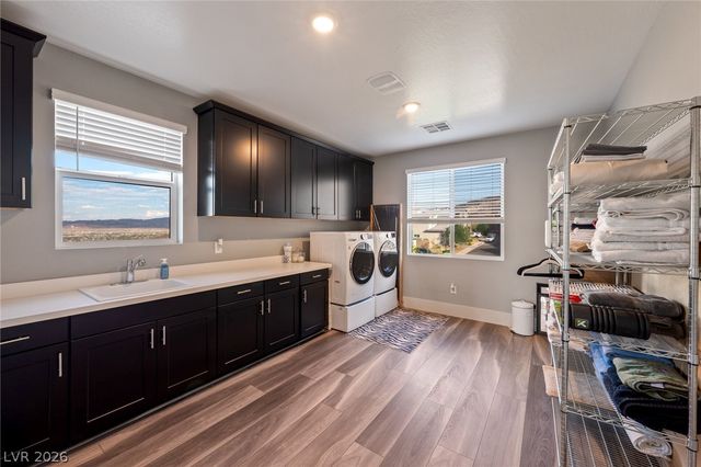 526 La Nain Lane, Henderson, NV 89012