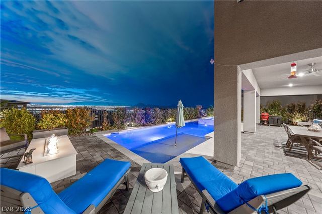 526 La Nain Lane, Henderson, NV 89012
