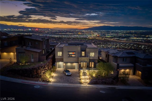 526 La Nain Lane, Henderson, NV 89012