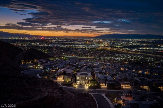 526 La Nain Lane, Henderson, NV 89012