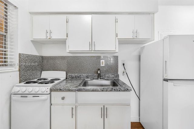 1235 W 66th Street 16, Hialeah, FL 33012