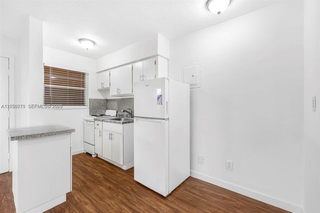 1235 W 66th Street 16, Hialeah, FL 33012