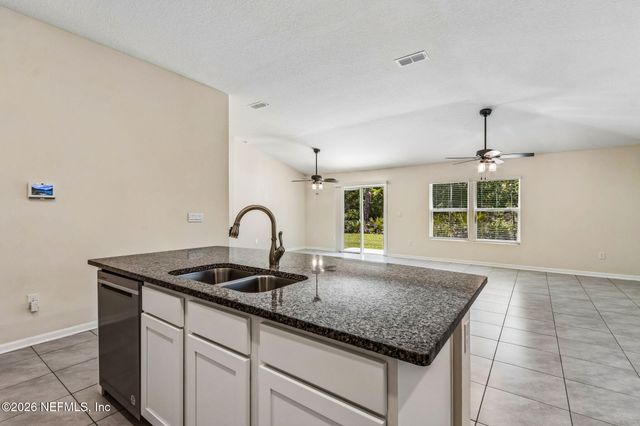 86607 NASSAU CROSSING Way, Yulee, FL 32097