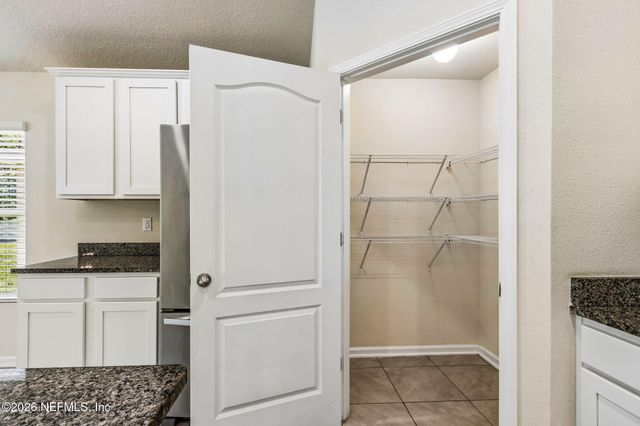 86607 NASSAU CROSSING Way, Yulee, FL 32097
