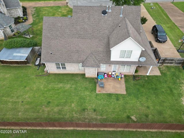 241 Stone Ridge Cv, Medina, TN 38355