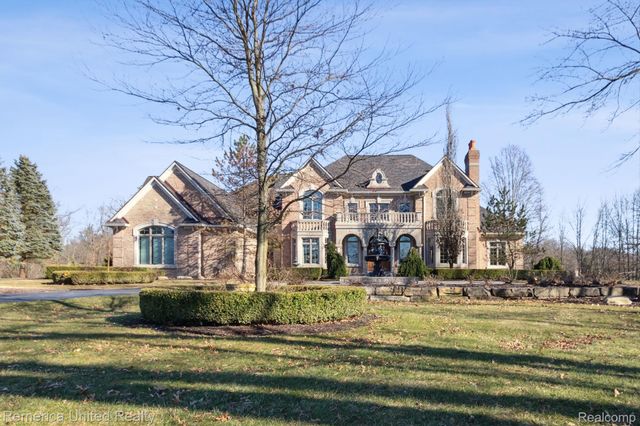 1221 Wilderness Hills Trail, Putnam Township, MI 48169