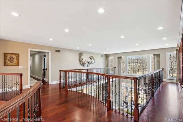 1221 Wilderness Hills Trail, Putnam Township, MI 48169
