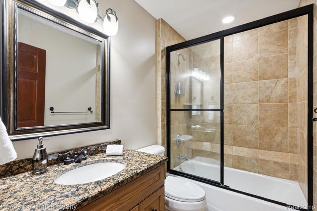 1221 Wilderness Hills Trail, Putnam Township, MI 48169
