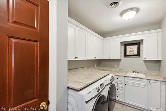 1221 Wilderness Hills Trail, Putnam Township, MI 48169