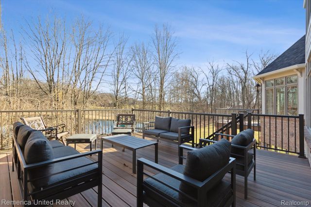 1221 Wilderness Hills Trail, Putnam Township, MI 48169