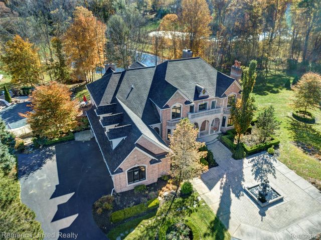 1221 Wilderness Hills Trail, Putnam Township, MI 48169