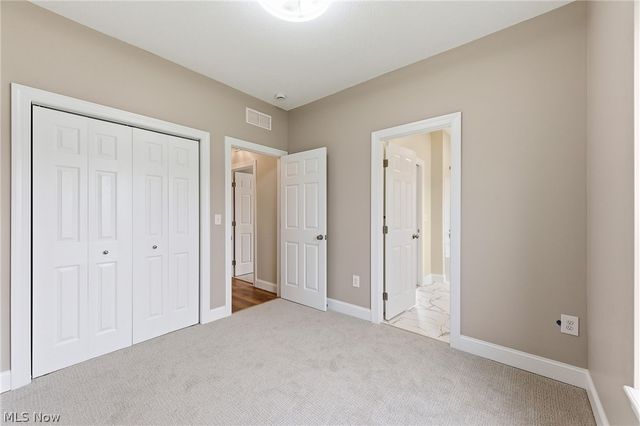 649 Southbay Drive, Wadsworth, OH 44281