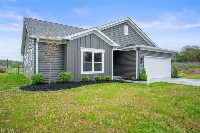 649 Southbay Drive, Wadsworth, OH 44281
