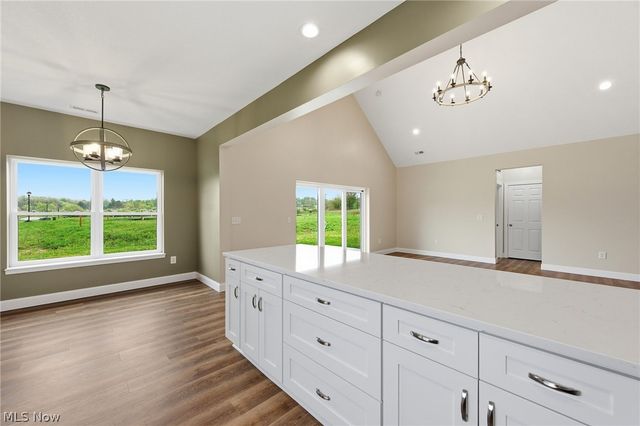 649 Southbay Drive, Wadsworth, OH 44281