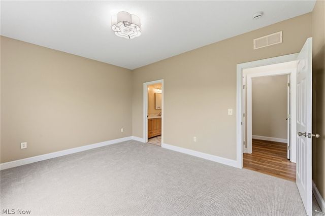 649 Southbay Drive, Wadsworth, OH 44281
