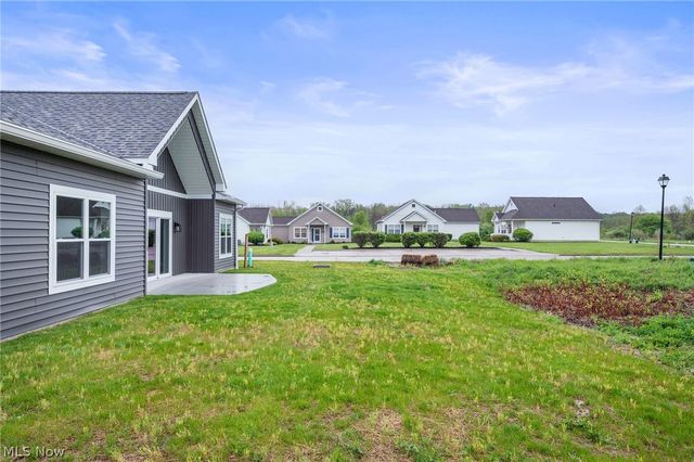 649 Southbay Drive, Wadsworth, OH 44281