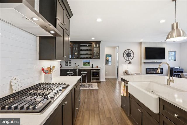 145 COWBIRD, Lake Frederick, VA 22630