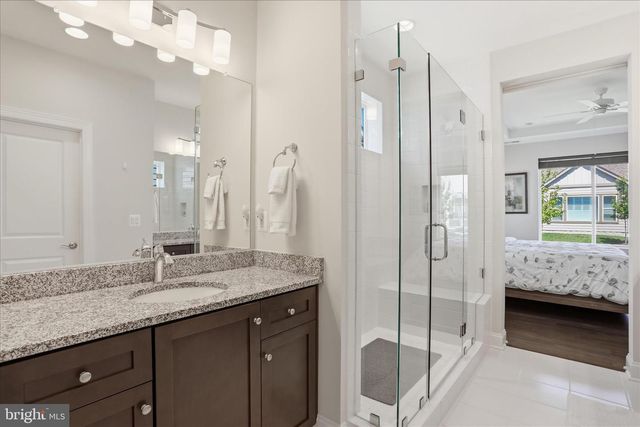 145 COWBIRD, Lake Frederick, VA 22630