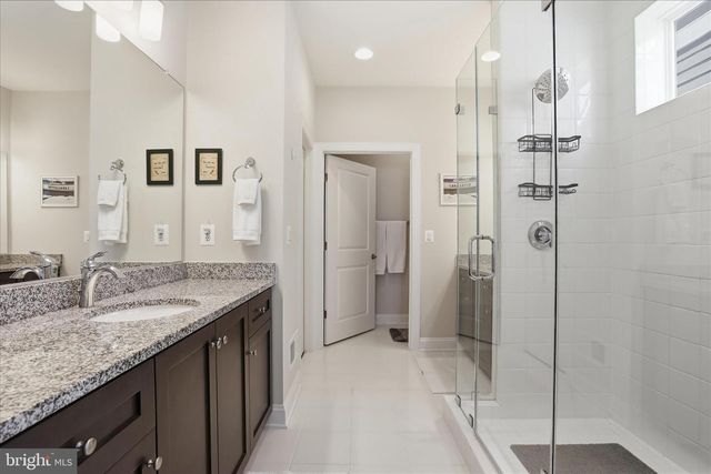 145 COWBIRD, Lake Frederick, VA 22630