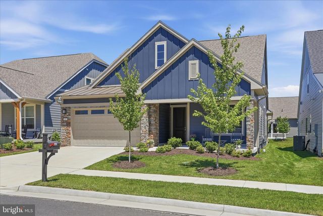 145 COWBIRD, Lake Frederick, VA 22630