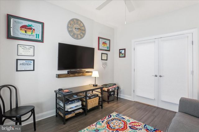 145 COWBIRD, Lake Frederick, VA 22630