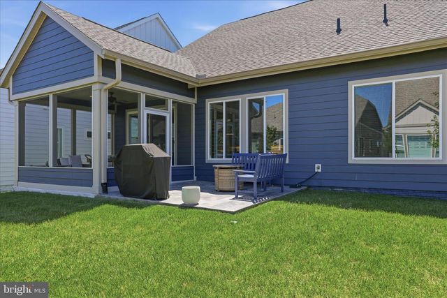 145 COWBIRD, Lake Frederick, VA 22630