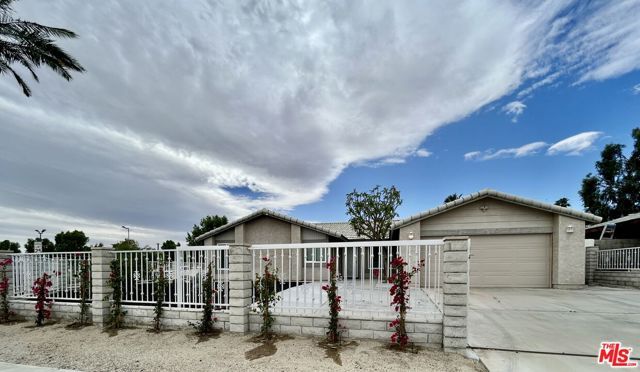 68325 Peladora Road, Cathedral City, CA 92234