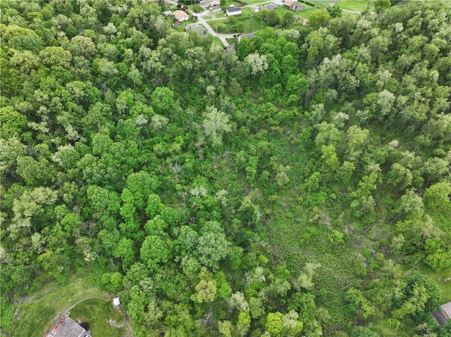 3810 Crooked Run Rd, N Versailles, PA 15137