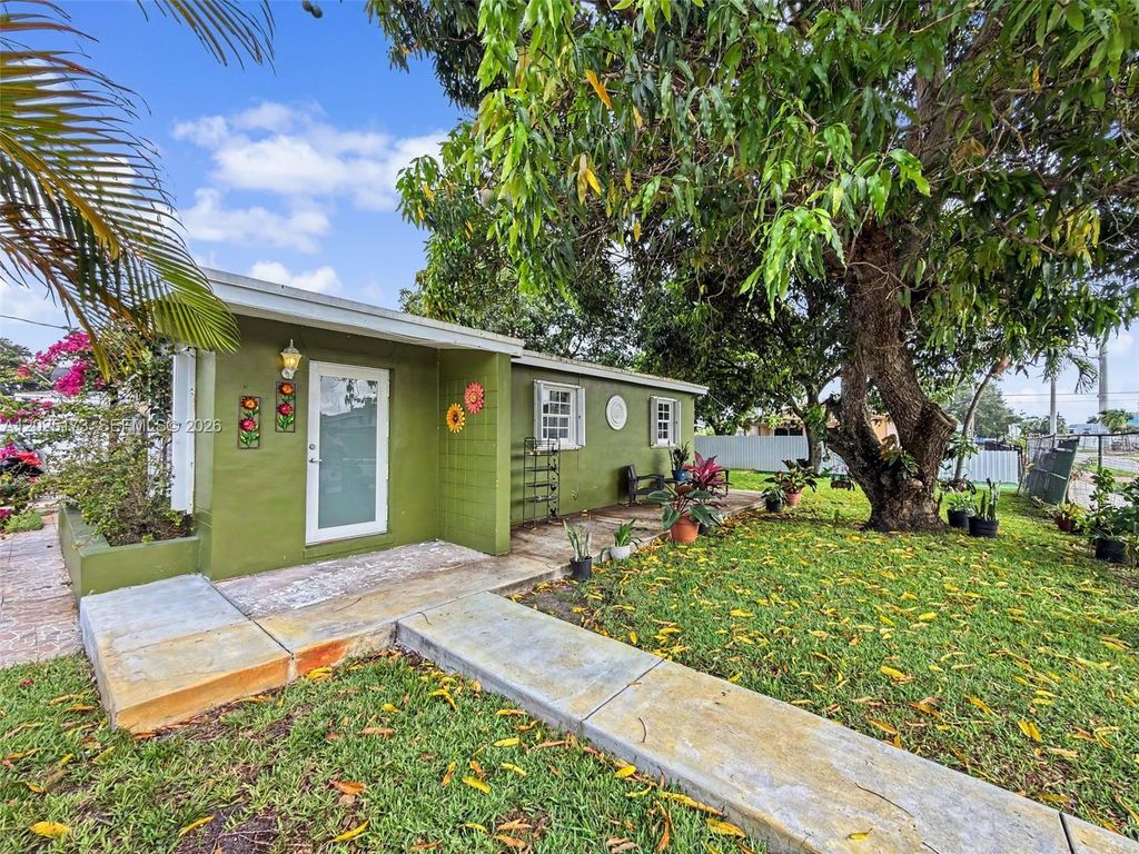 1901 NW 153rd Street, Miami Gardens, FL 33054